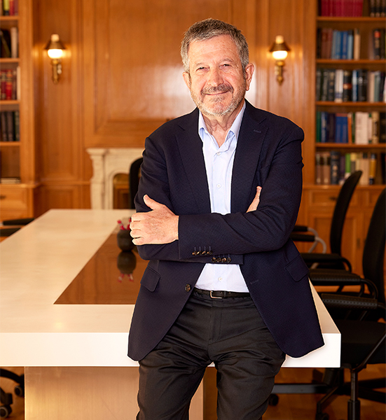 FERNANDO ZUNZUNEGUI